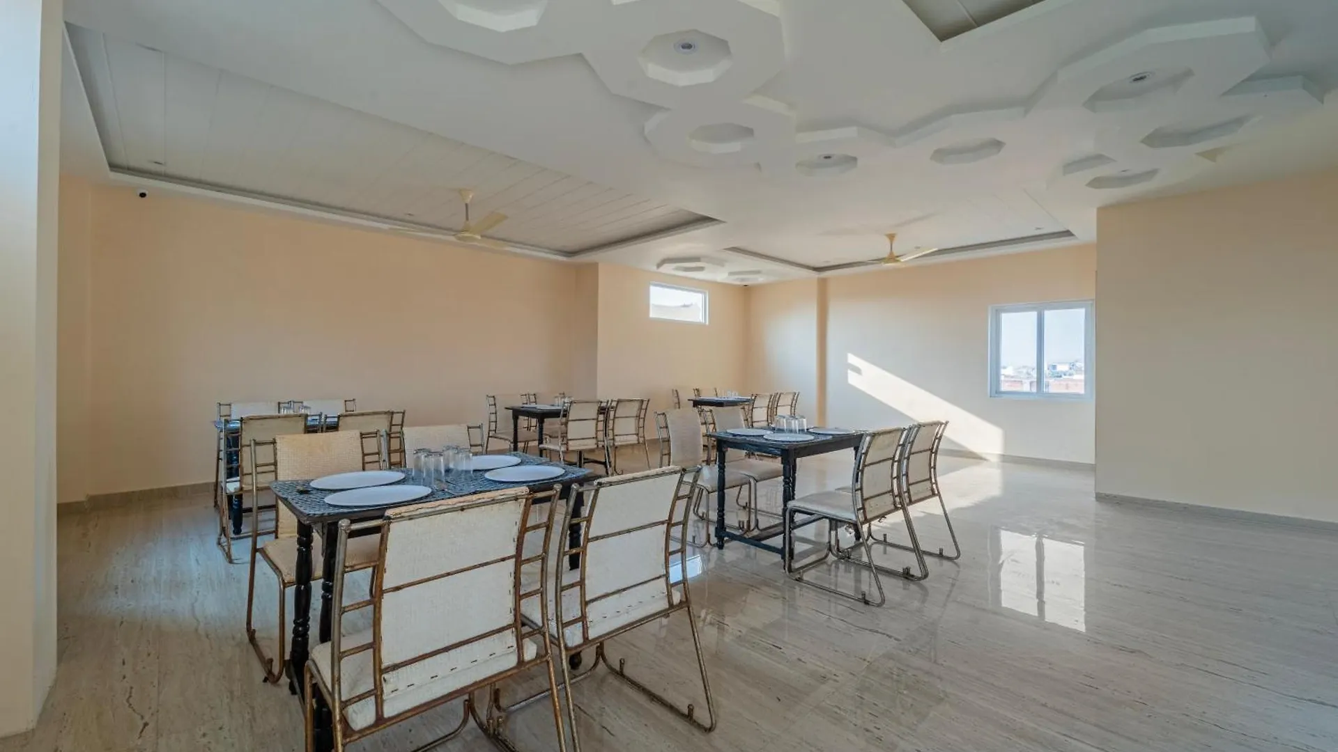 Hotel Treebo Raj Palace Benares
